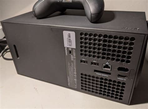 Unboxing Microsoft's new Xbox consoles: A low-key look for a ...