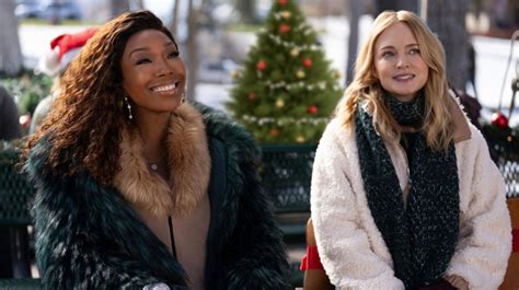 New Christmas Comedy Soars to Number One on Netflix Top 10