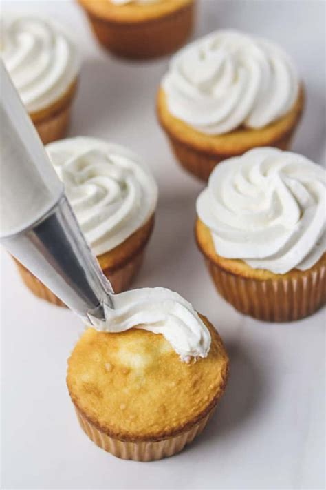 Sugar-Free Frosting (Low Calorie + Keto) - Skinny Comfort