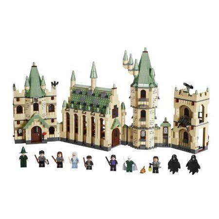 LEGO Harry Potter Hogwarts Castle : Feel The Magic and Mystery Of ...