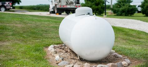 Propane Tanks 100 Gallon, 500 Galllon | Paraco Gas