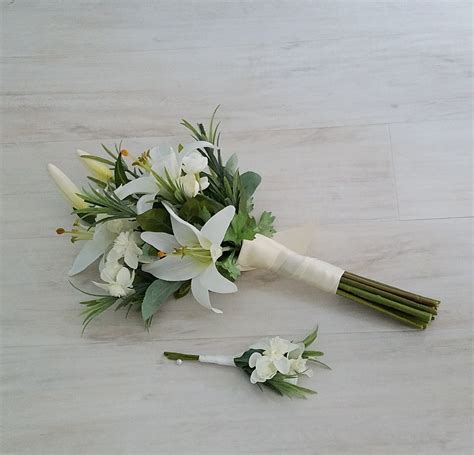 White Lily Bridal Bouquet silk Casablanca destination Wedding | Etsy in ...