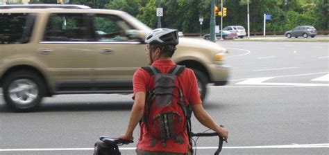 Guide to Bicycle Commuting | eBicycles