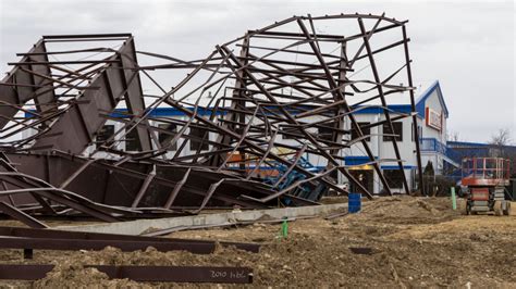 Collapse of Boise airplane hangar under investigation - The Columbian