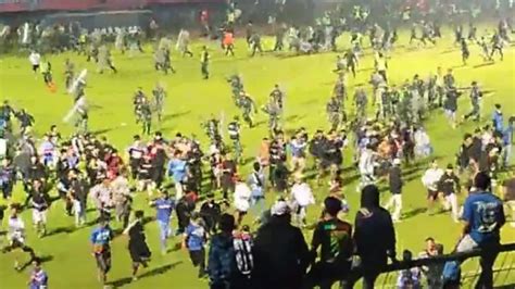 Watch 127 Dead After Fight And Riot Breaks Out During Indonesia ...