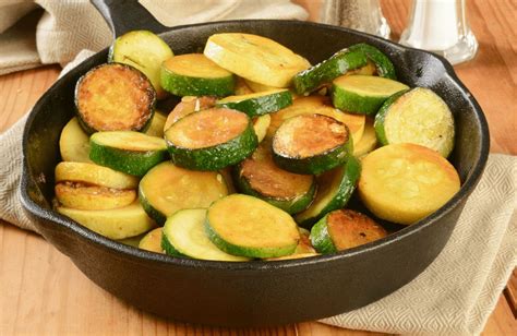 Yellow Squash Zucchini And Carrots Recipe - Giratan