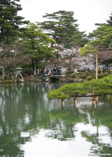 Kenrokuen - Kanazawa's Beautiful Garden