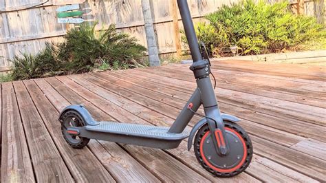 SiteSpeakAI - Avo Pro ES80 Electric Scooter Review: A Budget-Friendly Commuter's Dream