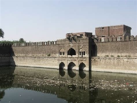 Bijapur Fort - Overview