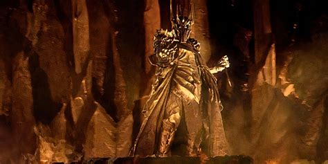 The Rings Of Power Must Only Put Charlie Vickers In Sauron's Black Armor Under 1 Condition