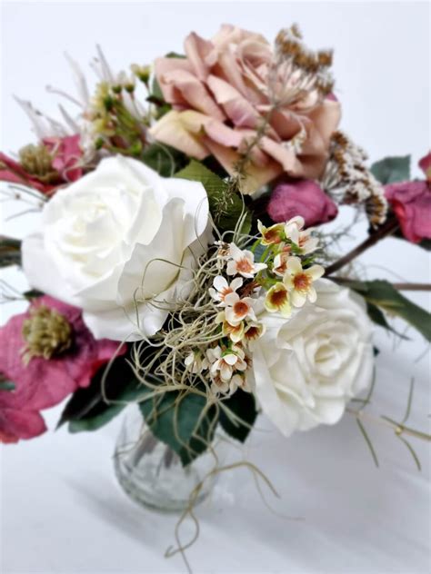 WEDDING READY || Winter Rose Bouquet – Keepsake Bouquets