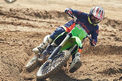 First Impression: 2021 Kawasaki KX450 - Dirt Bike Test