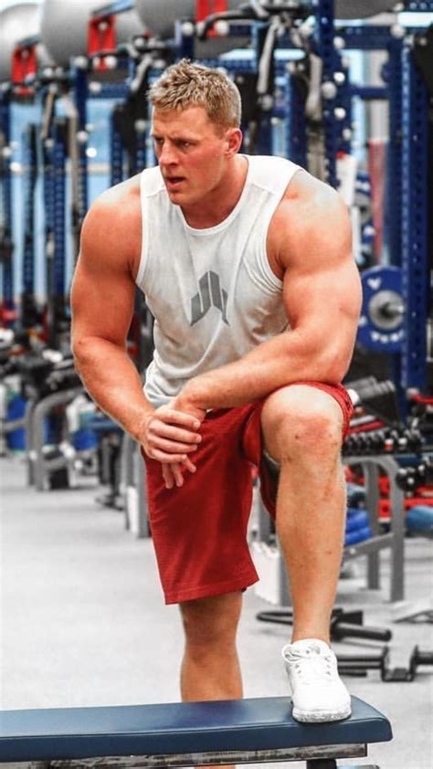 Pin by Me on SPM- a JJ Watt, NFL | Hot country men, Rugby men, Body building men