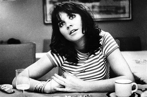 Best Linda Ronstadt Songs: 15 Chart Hits