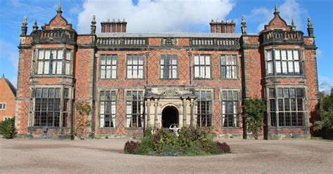 Official Peaky Blinders Full-Day Tour with Arley Hall | GetYourGuide