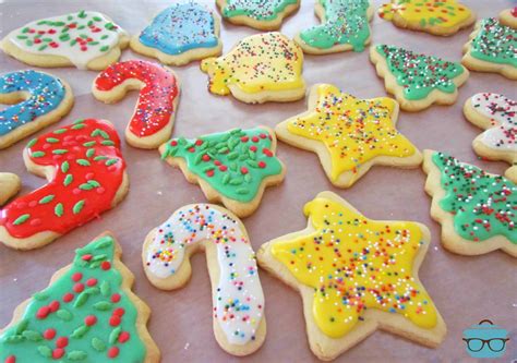 Cut Out Sugar Cookies Recipe With Video - The Cake Boutique