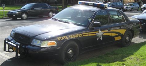 File:Oregon State Police car.JPG - Wikimedia Commons