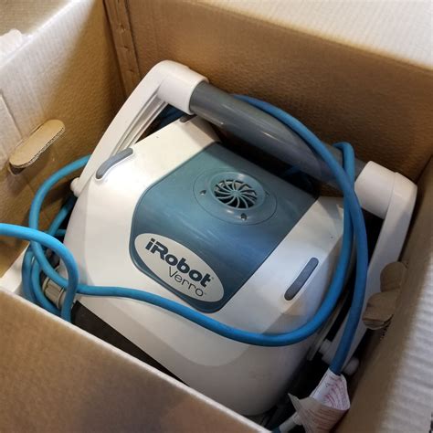 IROBOT VERRO POOL CLEANING ROBOT MODEL 500 IN BOX NO TRANSFORMER - Big ...