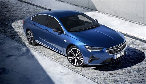 Opel Insignia Grand Sport (B, facelift 2020) GSi 2.0 (230 Hp) 4x4 Automatic