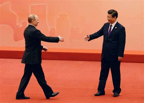 Ukraine Crisis Pushing Putin Toward China - The New York Times