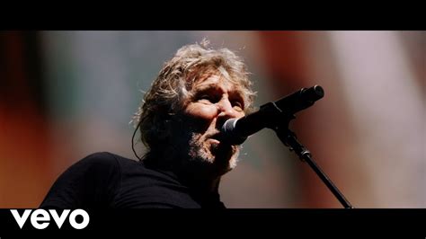 Roger Waters – Us & Them (Live in Amsterdam, June, 2018) – Monkey Viral