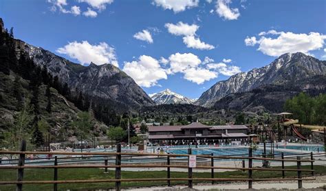 Ouray Hot Springs: Have A Soak In Colorado’s Outdoor Recreation Capital | Traxplorio