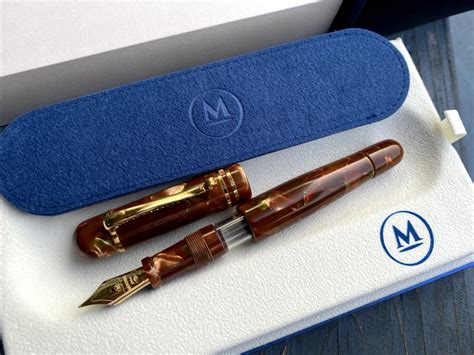 Molteni Modelo 00 Tibaldi 50 Celluloid Fountain Pen