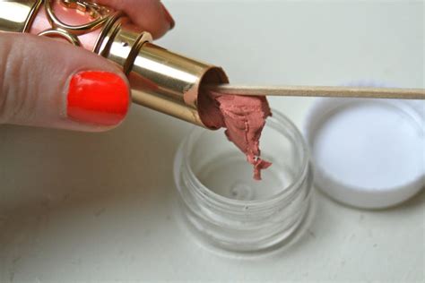 Top 10 Makeup Tips & Tricks Every Girl Should Know - Oh Shit!