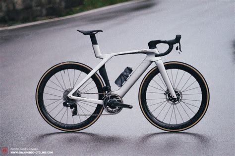 Exklusiver Test: Das neue Trek Madone SLR 9 eTap Gen 7 2023 – Treks ...