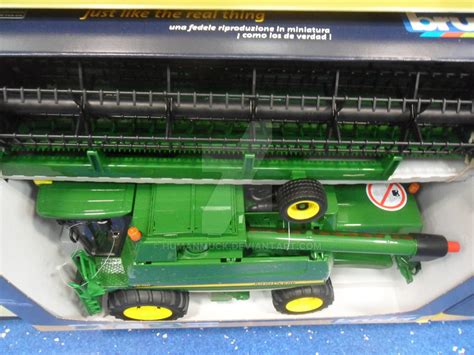 John Deere combine harvester by humanmuck on DeviantArt