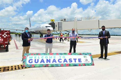 Guanacaste Airport Sees More Flights From Canada for High Season