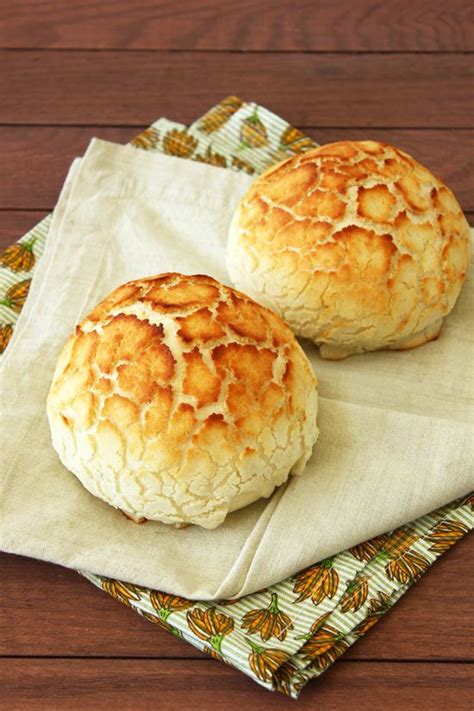 Dutch Crunch Rolls aka Tiger Bread from Confessions of a Bright-Eyed ...