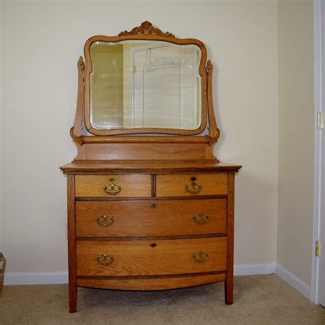 Antique Oak Dresser With Mirror | EBTH