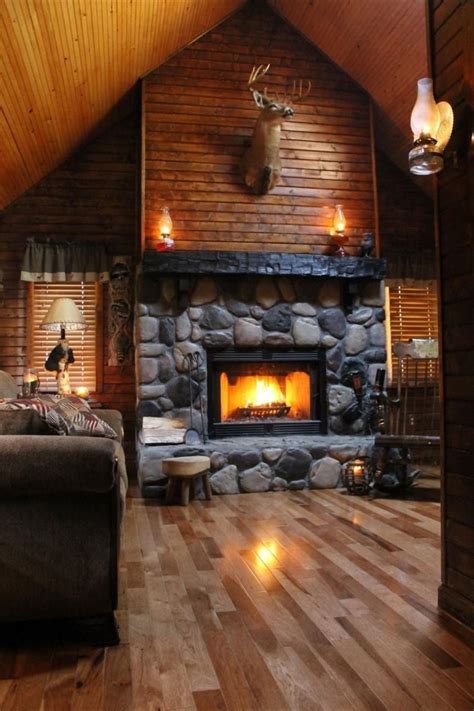 Small cabin fireplace ideas - eHomeDecor - Explore more Inspiration ...