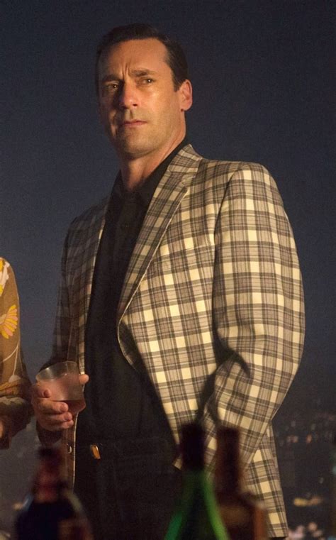 Don Draper's Plaid Party Jacket in "The Runaways" » BAMF Style