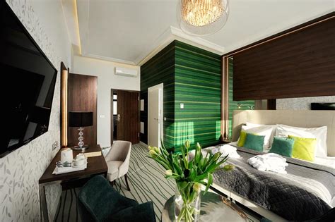 Kraków: Perfect Hotel, Plaza Boutique Hotel, Balthazar Design Hotel, Gertruda Boutique Hotel ...