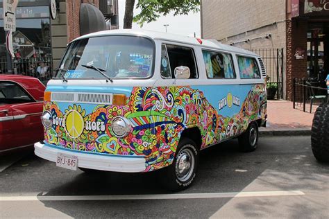 1979 Volkswagen hippie van | This 1979 Volkswagen has been i… | Flickr