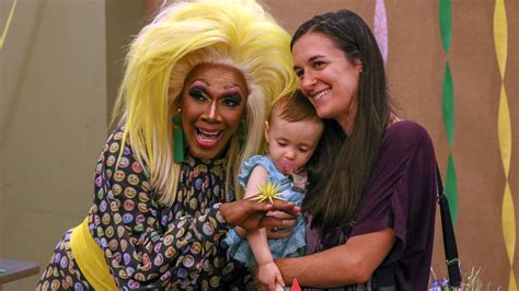 Library story time: Drag queens read to kids; others read more into it