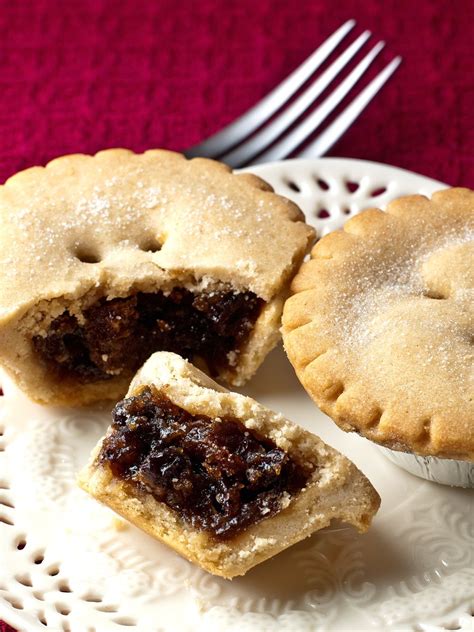 Pin by J Anne Stewart on CHRISTMAS CAKES | Mincemeat tart, Mince meat, Food