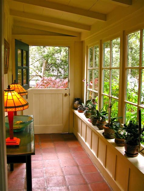 25+ best Small enclosed porch ideas on Pinterest | Porch ceiling lights, Sunroom addition and ...