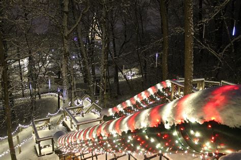 15 Miles Of Christmas Lights At Carillon Historical Park In Ohio