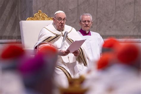 On Holy Thursday, Pope Francis Asks Priests to Weep Over their Sins