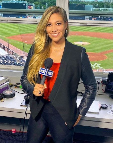 Yankees Reporter Meredith Marakovits Untold Facts About Her Personal ...