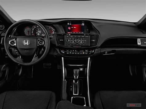 2017 Honda Accord: 192 Interior Photos | U.S. News