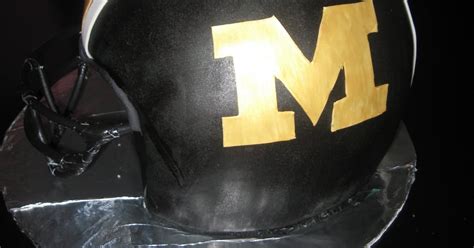 Hock Cakes LLC: Mizzou Football Helmet