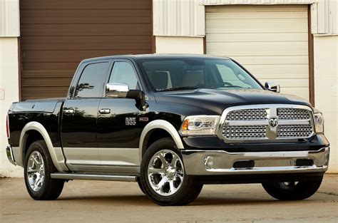 2014 Ram 1500 revealed with specs, slightly new face and the all-new ...