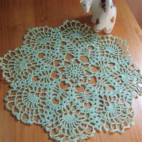 Crocheted Doily, Mint Green | The thread is a mint-green sha… | Flickr