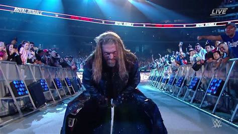 Paige, Bully Ray, Renee Young, Dash Wilder, Others React to Edge's ...