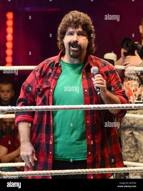 Mick foley wwe hi-res stock photography and images - Alamy