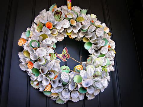 How to Make Paper Wreaths: Handmade Craft Home Décor Ideas | HubPages